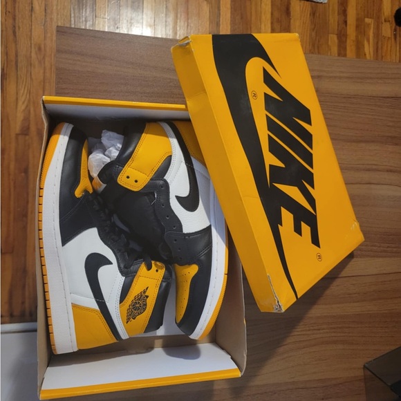 Nike Air Jordan Retro OG High Top - Picture 1 of 4